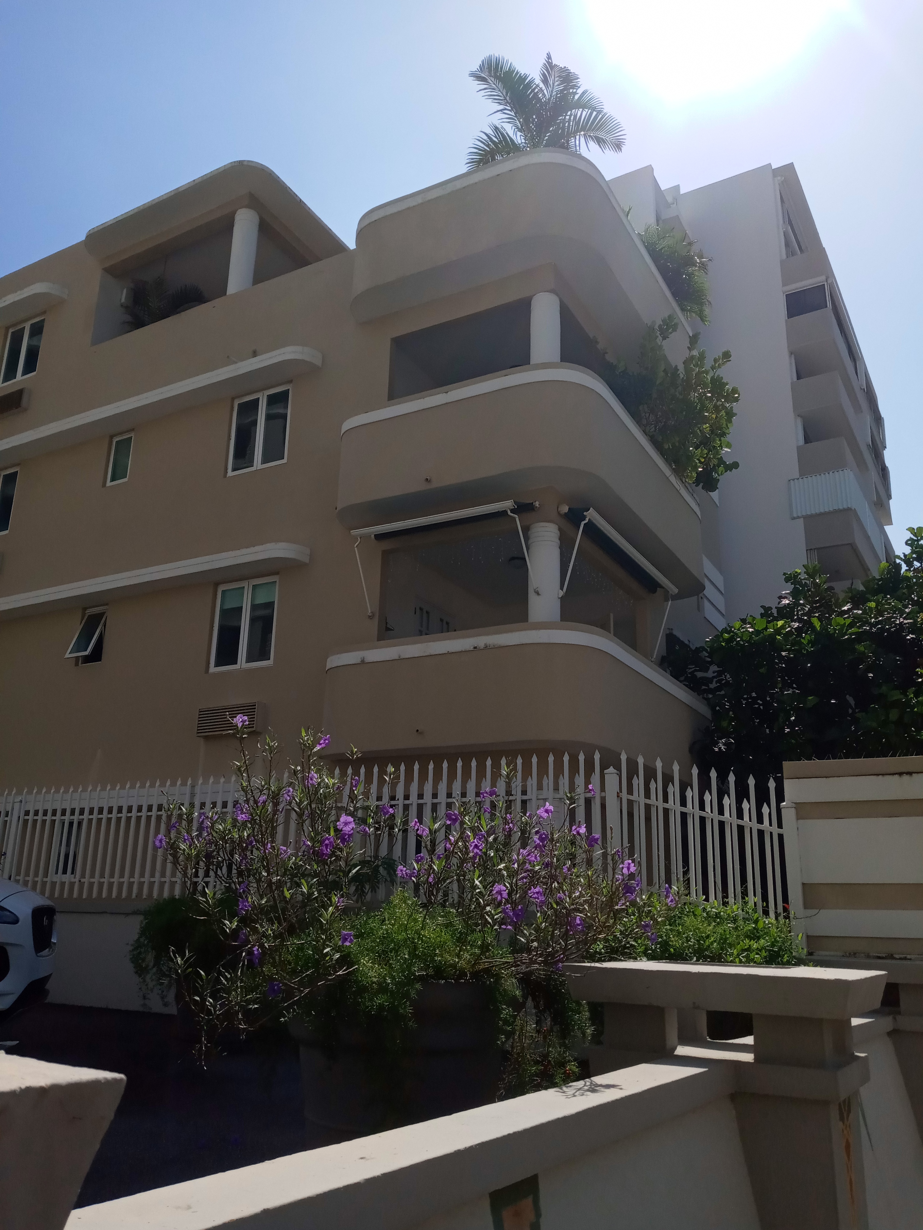 11 Taft Street left view