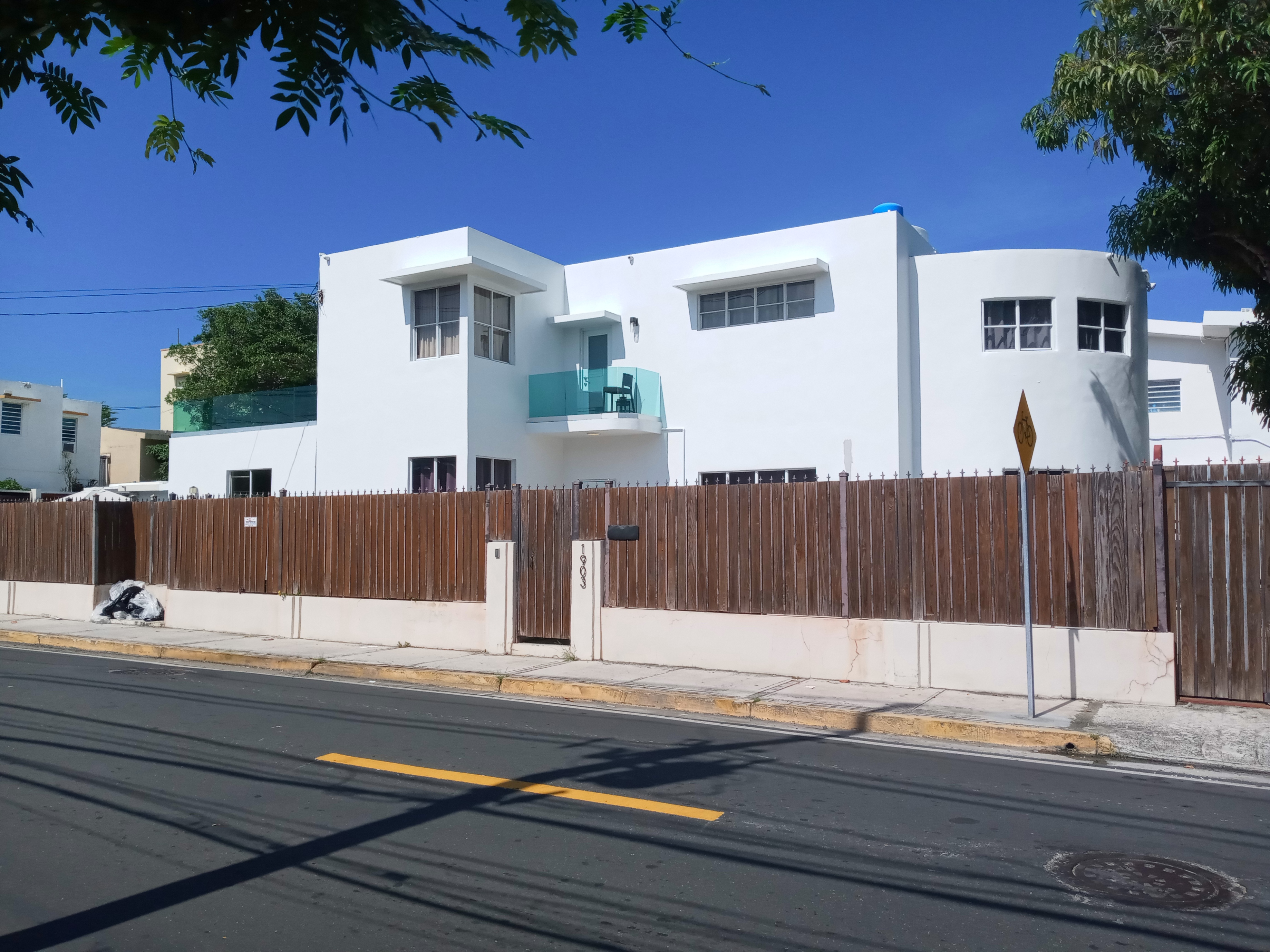 1903 Avenida McLeary 1