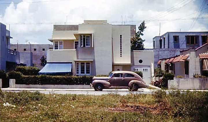 Casa Streamline Calle Las Marias 1506