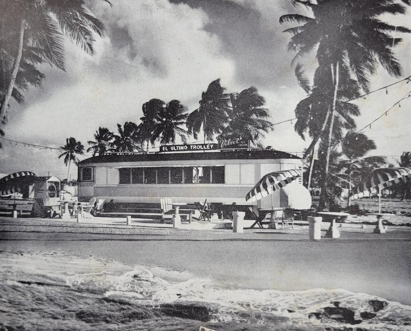 El Último Trolley - Ocean Park El Último Trolley - Ocean Park