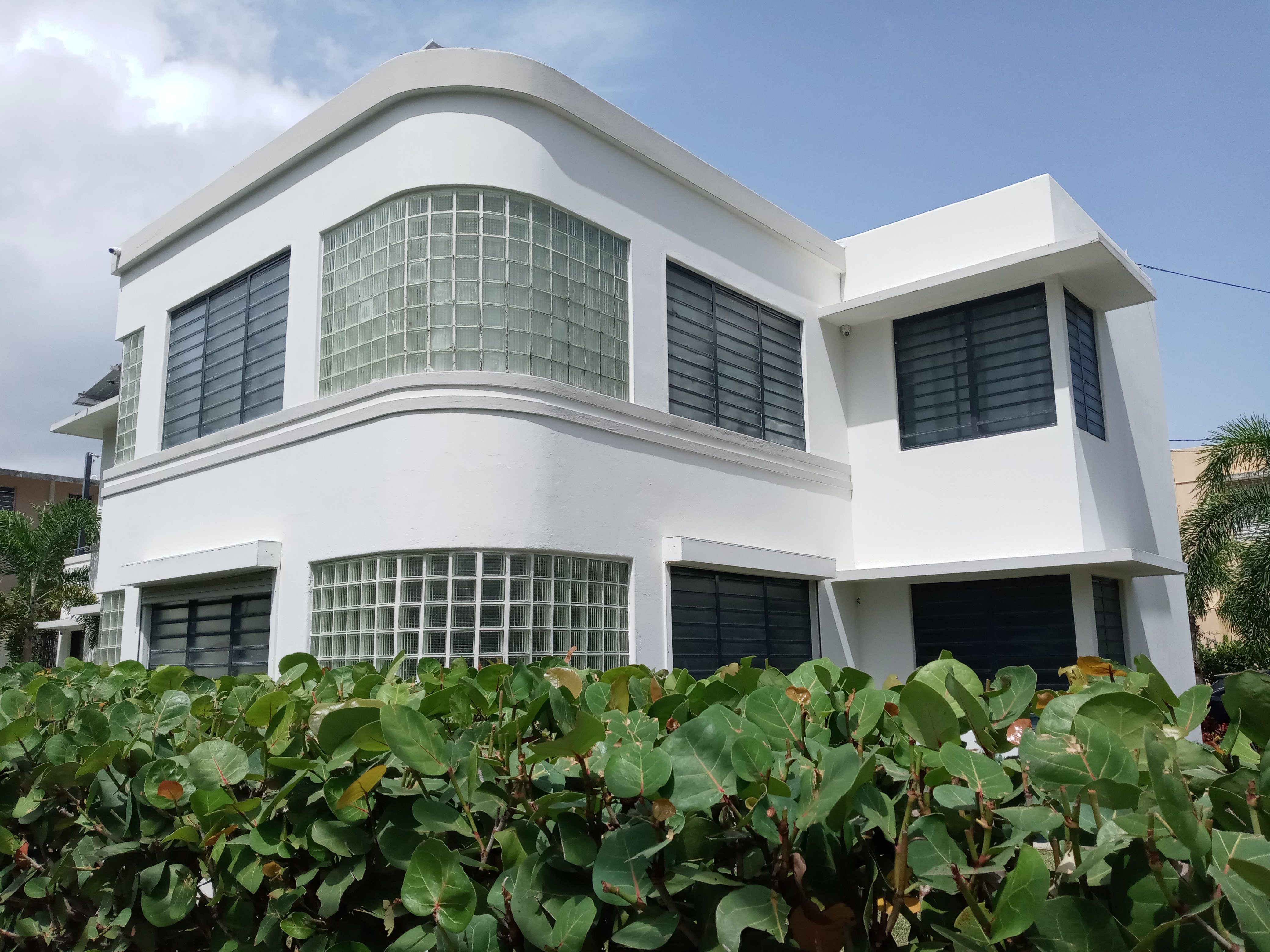 Imagen esquina curva Casa Verde Imagen esquina curva Casa Verde