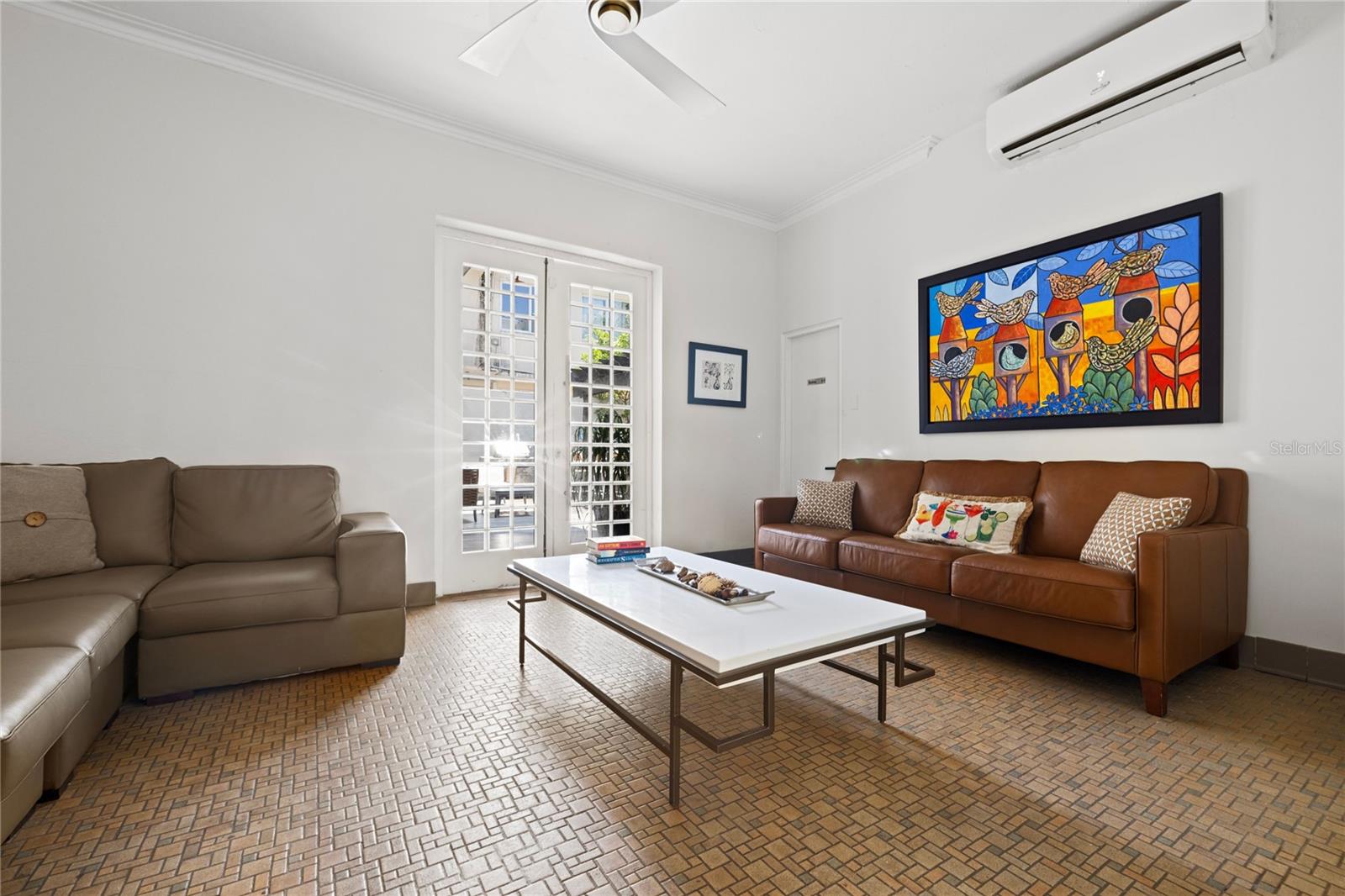 Nick Pastrana Casa Mirsonia 7